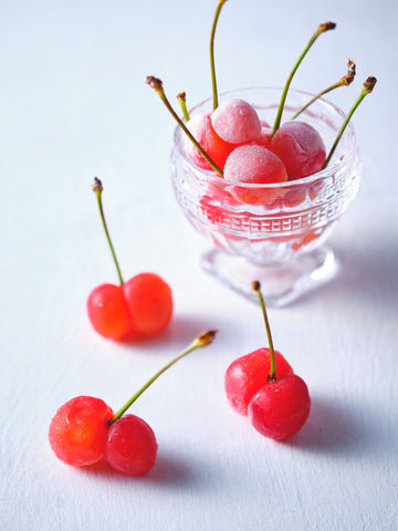 幸せの双子さくらんぼ　佐藤錦